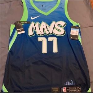 100% Authentic Luka Doncic Nike City Jersey NWT